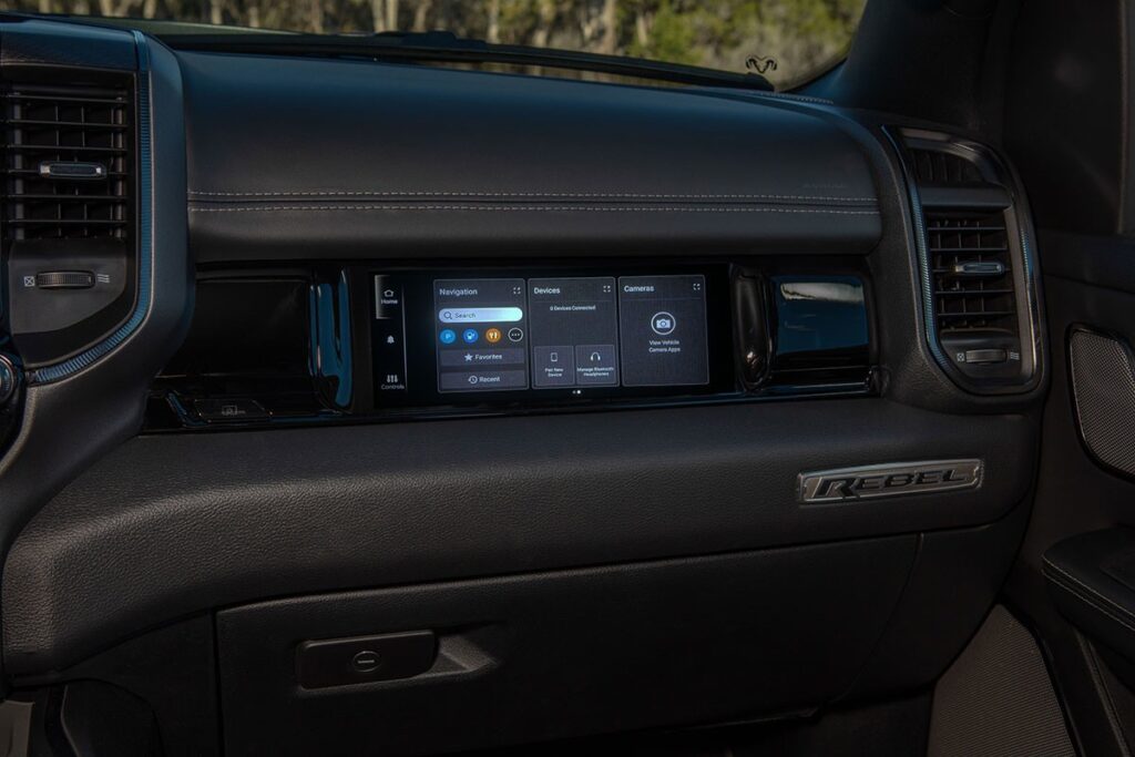 2025 Ram 1500: A Closer Look at the New Passenger Screen 2025 technology 02 class exclusi